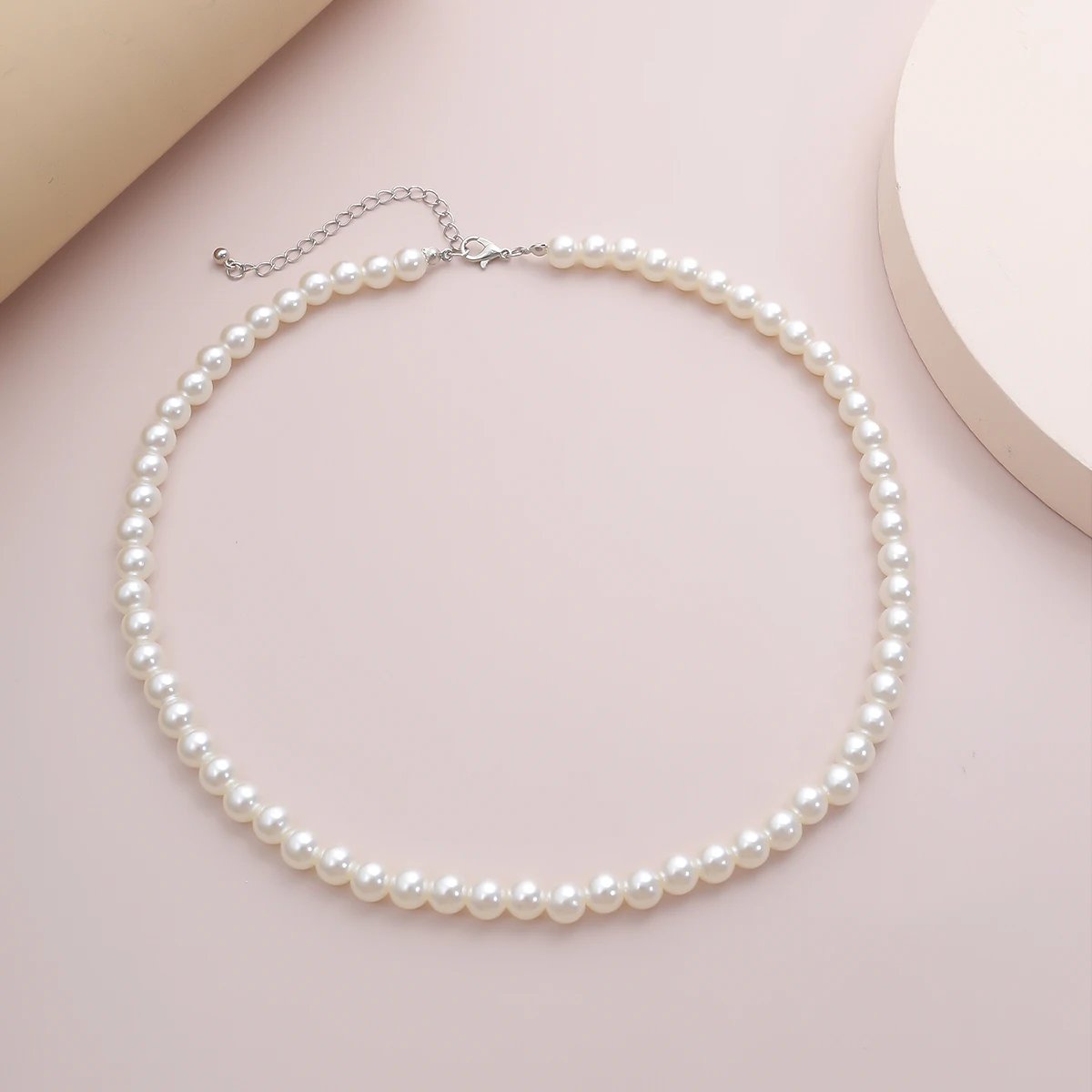 Simple Imitation-Pearl Beaded Short Choker Necklace for Men Trendy White Beaded Chains on Neck Accessories 2023 Fashion Jewelry