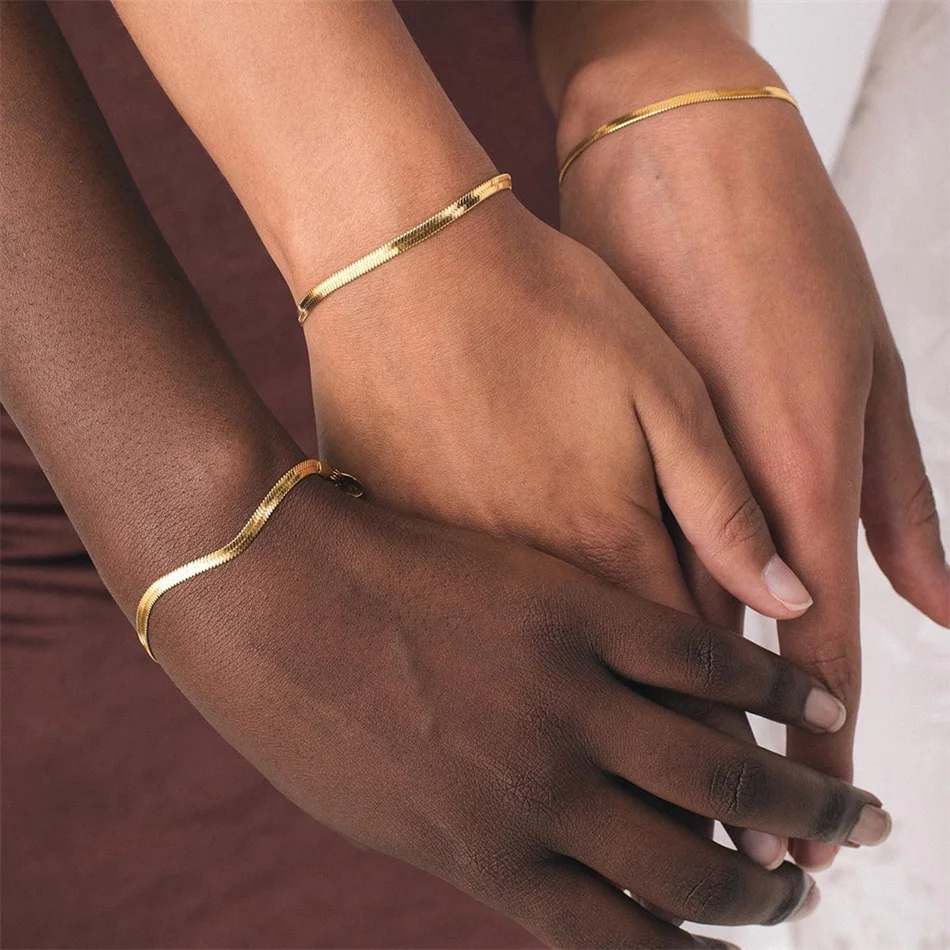 Classic Snake Chain Bracelets for Women Trend Gold Plated Stainless Steel Cuban Chain Bracelet Trendy Woman Gifts Jewelry Classic Snake Chain Bracelets for Women Trend Gold Plated Stainless Steel Cuban Chain Bracelet Trendy Woman Gifts Jewelry