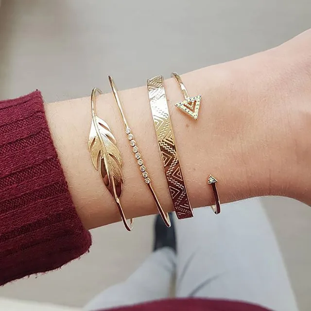 4PCS/Set Boho Geometric Tassel Chain Bracelet For Women MultiLayer Bangles Charm Party Wedding Beach Jewelry Set Accessories 4PCS/Set Boho Geometric Tassel Chain Bracelet For Women MultiLayer Bangles Charm Party Wedding Beach Jewelry Set Accessories