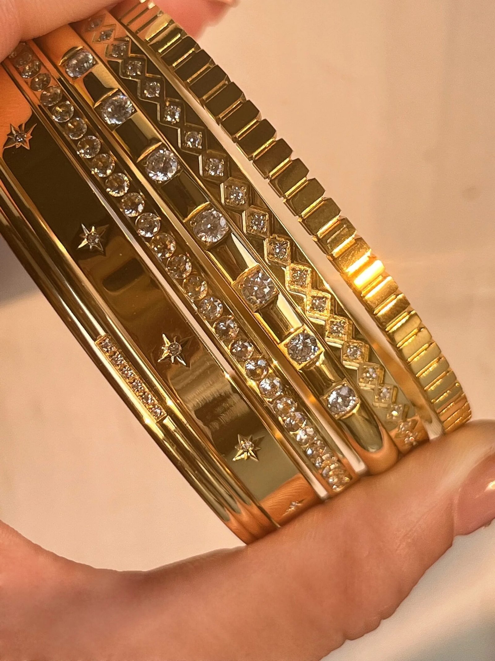 Fashion Punk Gold Color Bangles for Women Men Trendy Stainless Steel Metal Bracelets Bohemian Jewelry Accessories Gift Wholesale
