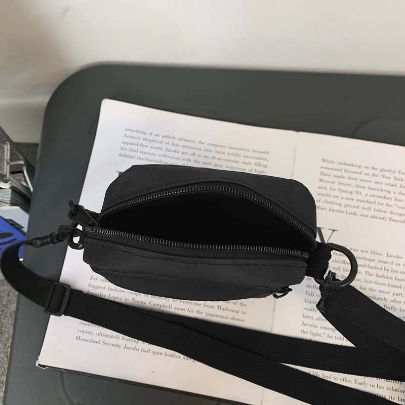 Messenger Sling Bags For Men Casual Canvas Small Zipper Crossbody Pouch Simple Small Crossbody Shoulder Bag Men Bag