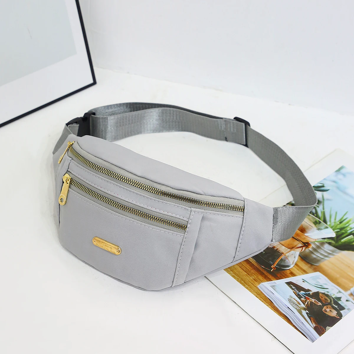 Fanny Packs Waist Pack for Women, Waterproof Waist Bag with Adjustable Strap for Travel Sports Running Fanny Packs Waist Pack for Women, Waterproof Waist Bag with Adjustable Strap for Travel Sports Running