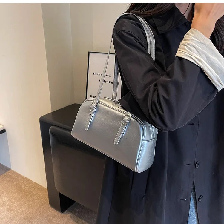 Woman's Boston Shoulder Crossbody Bag Monochrome Fashion Handbag with Adjustable Straps armpit Bag for Work Shopping Travel