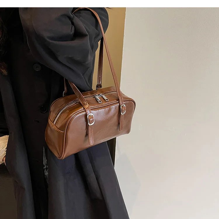 Woman's Boston Shoulder Crossbody Bag Monochrome Fashion Handbag with Adjustable Straps armpit Bag for Work Shopping Travel