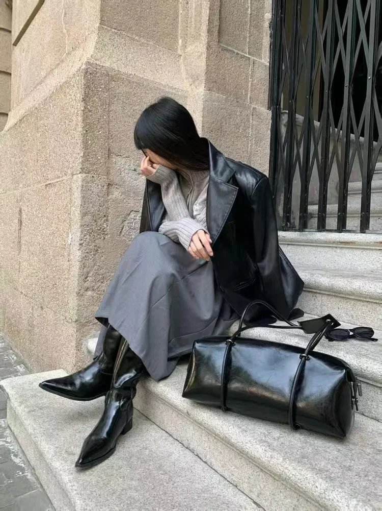 Women Vintage Boston Handbag Pu Leather Motor Tyle Pillow Shoulder Bag Large Capacity Simple Black Square Bags for Hot Girl New