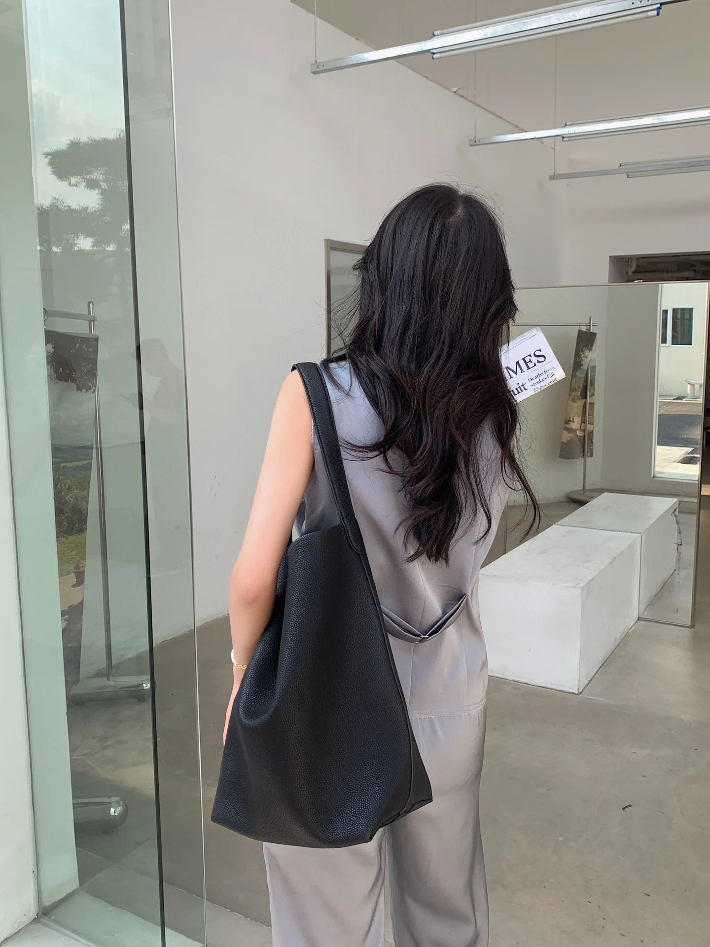 Motingsome Soft Cowhdie Minimalism Women Bucket Bag Elegant French Style Lady Large Tote Bag Luxury Thick Real Leather Bag 2022 Motingsome Soft Cowhdie Minimalism Women Bucket Bag Elegant French Style Lady Large Tote Bag Luxury Thick Real Leather Bag 2022