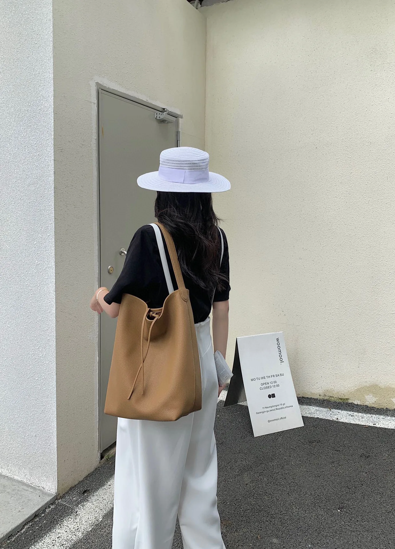 Motingsome Soft Cowhdie Minimalism Women Bucket Bag Elegant French Style Lady Large Tote Bag Luxury Thick Real Leather Bag 2022 Motingsome Soft Cowhdie Minimalism Women Bucket Bag Elegant French Style Lady Large Tote Bag Luxury Thick Real Leather Bag 2022