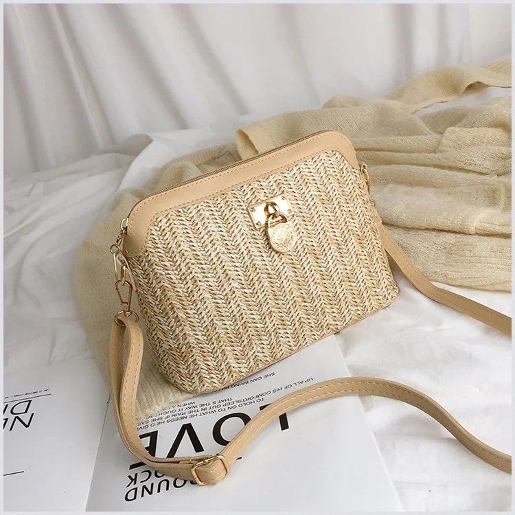 Casual Chains Straw Bucket Bags 2023 Women Summer Messenger Bag Rattan Bags Beach Lady Travel Purses and Handbags Shoulder Bag