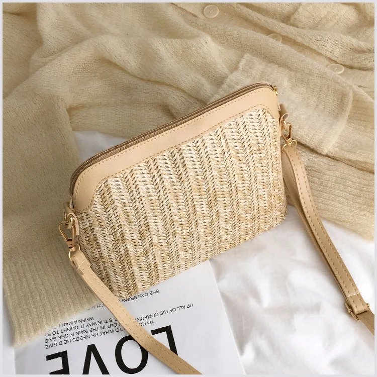 Casual Chains Straw Bucket Bags 2023 Women Summer Messenger Bag Rattan Bags Beach Lady Travel Purses and Handbags Shoulder Bag