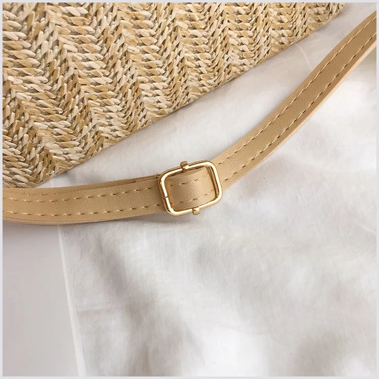 Casual Chains Straw Bucket Bags 2023 Women Summer Messenger Bag Rattan Bags Beach Lady Travel Purses and Handbags Shoulder Bag