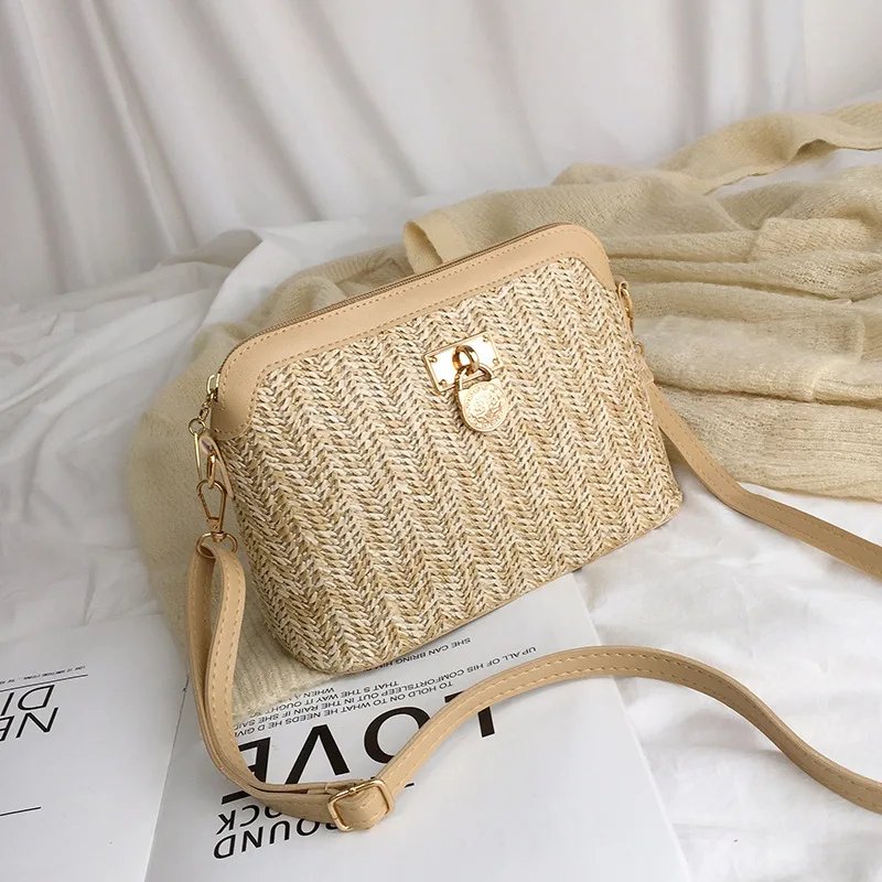 Casual Chains Straw Bucket Bags 2023 Women Summer Messenger Bag Rattan Bags Beach Lady Travel Purses and Handbags Shoulder Bag