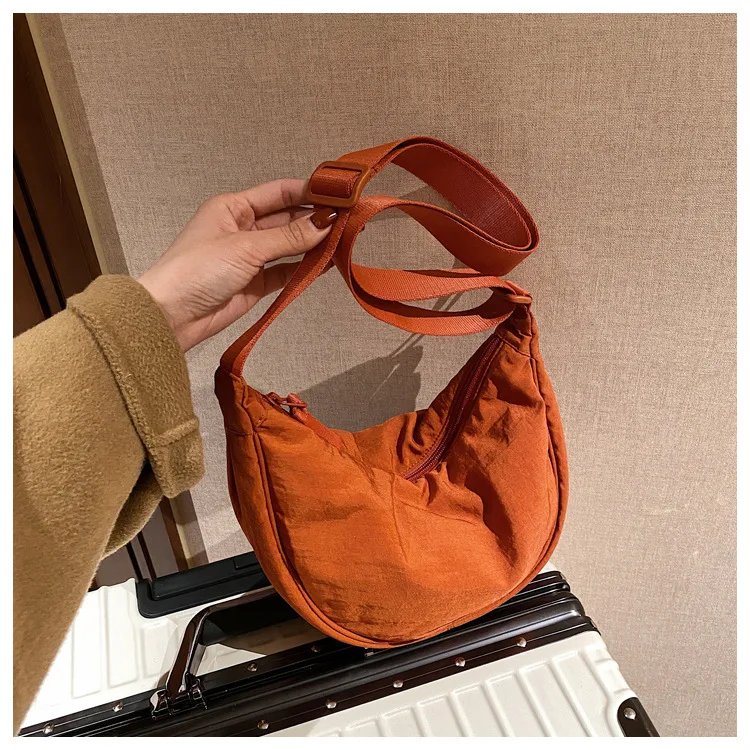 Casual Nylon Hobos Crossbody Bag for Women Designer Shoulder Bags Large Capacity Tote Lady Travel Shopper Bag Female Purses 2023