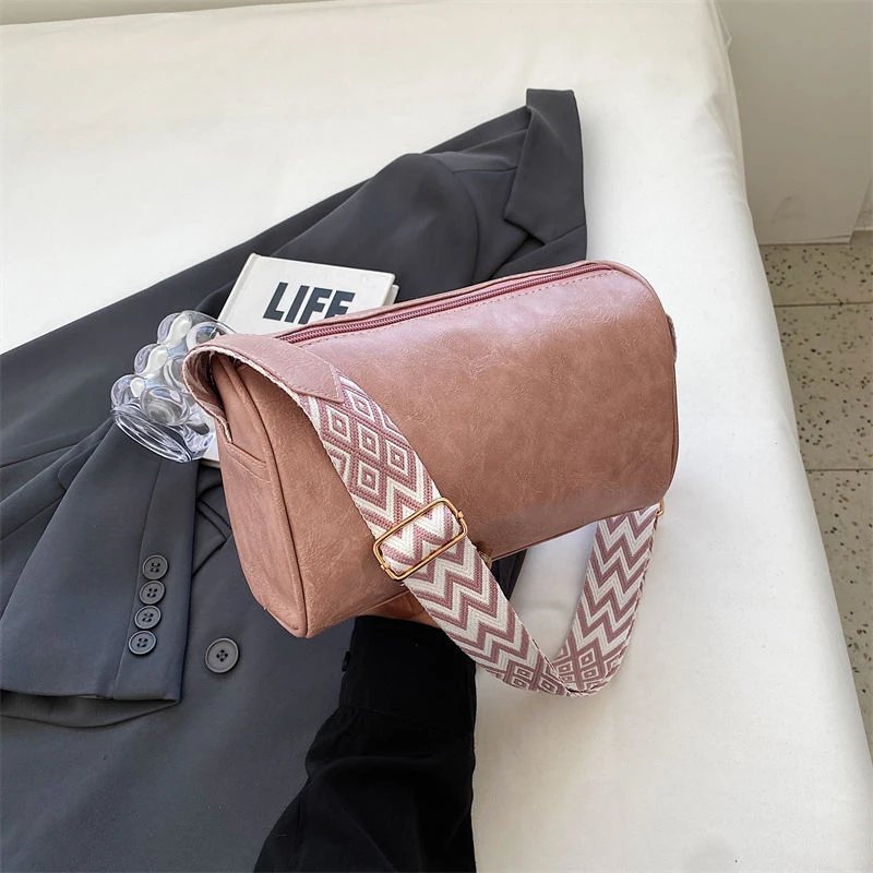 High Quality PU Leather, Wide Shoulder Strap Shoulder Bag ,Women Vintage Ladies Small Handbag ,Pillow Messenger Crossbody Bag