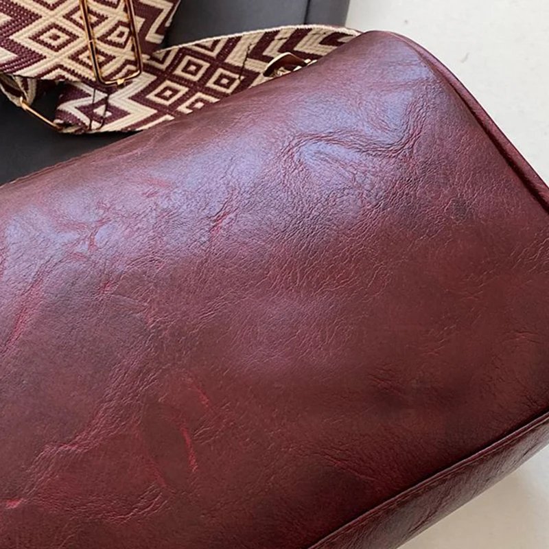 High Quality PU Leather, Wide Shoulder Strap Shoulder Bag ,Women Vintage Ladies Small Handbag ,Pillow Messenger Crossbody Bag