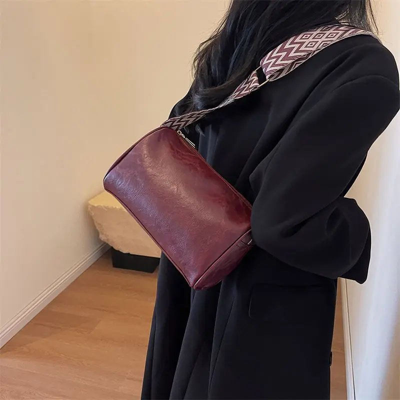 Vintage PU Leather Women Small Handbag and Purse Fashion Boston Pillow Crossbody Bag Luxury Design Female Designer Shoulder Bag Vintage PU Leather Women Small Handbag and Purse Fashion Boston Pillow Crossbody Bag Luxury Design Female Designer Shoulder Bag