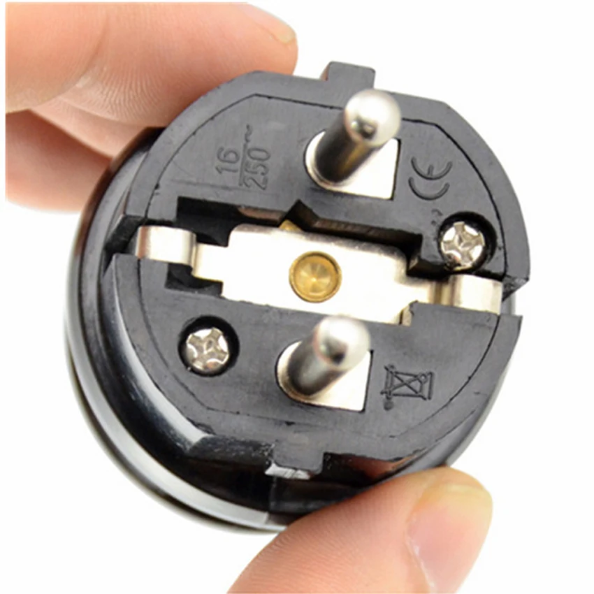 European 16A Grounded Industry Assemble Wiring Plug Germany Russia Power Cable Connector Female Male EU Schuko Power Socket Plug European 16A Grounded Industry Assemble Wiring Plug Germany Russia Power Cable Connector Female Male EU Schuko Power Socket Plug
