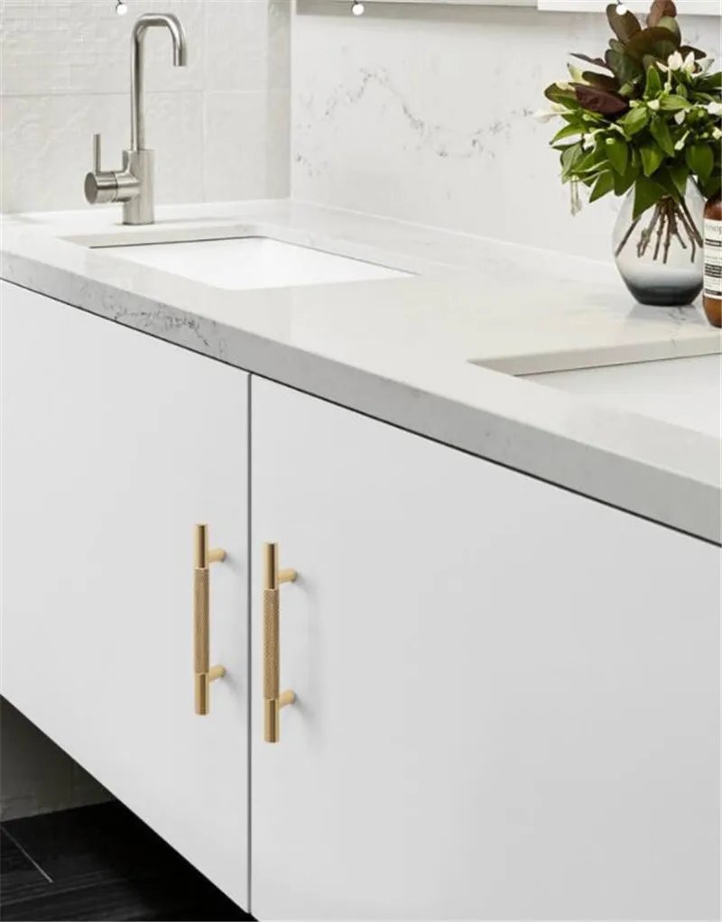 Modern Aluminum Alloy Black Gold Kitchen Cabinet Handles and Knobs Drawer Handles Wardrobe Door Pulls Furniture Hardware