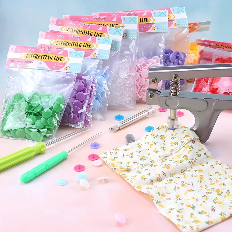 Wholesale T5 Plastic Snap Buttons For Clothing DIY Garment Press Stud Fasteners Used to Kids diapers/Bibs/Bags/Folder/