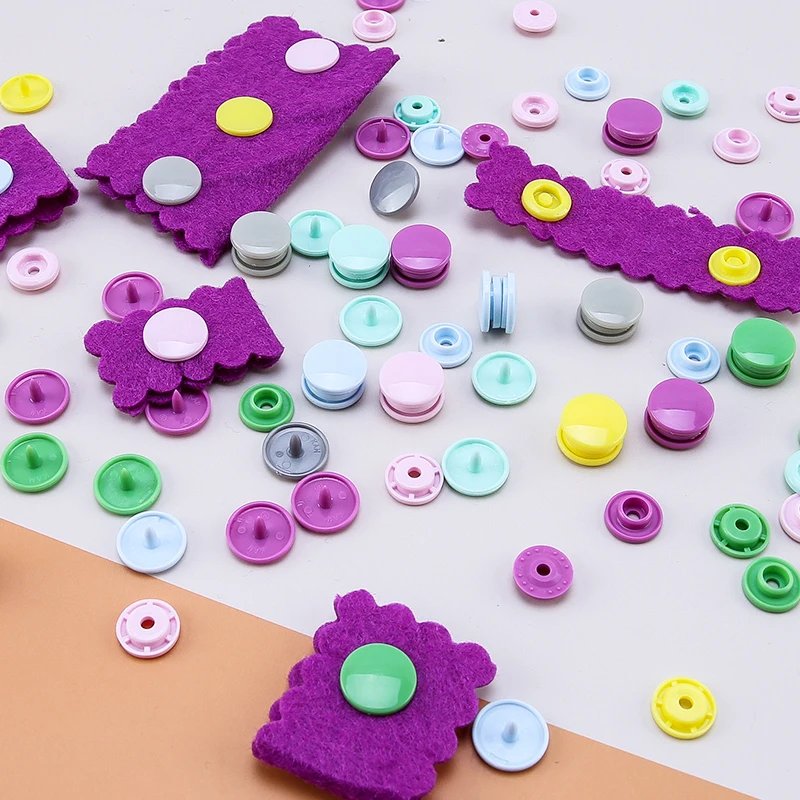 Wholesale T5 Plastic Snap Buttons For Clothing DIY Garment Press Stud Fasteners Used to Kids diapers/Bibs/Bags/Folder/