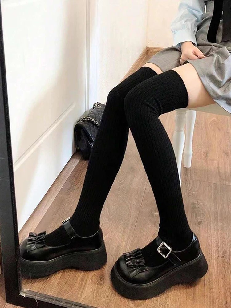 Purchase limit 1 piece 1 Pair Women Classic Striped Knee High Stockings Fashionable Versatile Black White Gray Solid Color Socks Comfortable Stockings