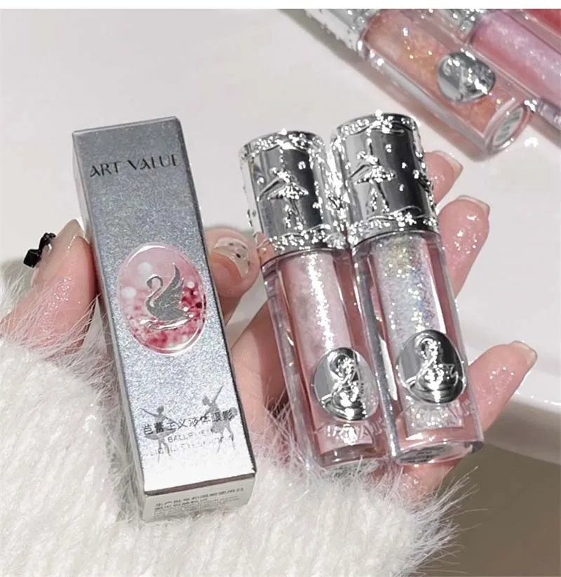 Liquid Eyeshadow Pearlescent Shimmer Long Lasting Monochrome Pearly Fine Sparkling Sequins Eye Shadow Highlighter Quick Drying