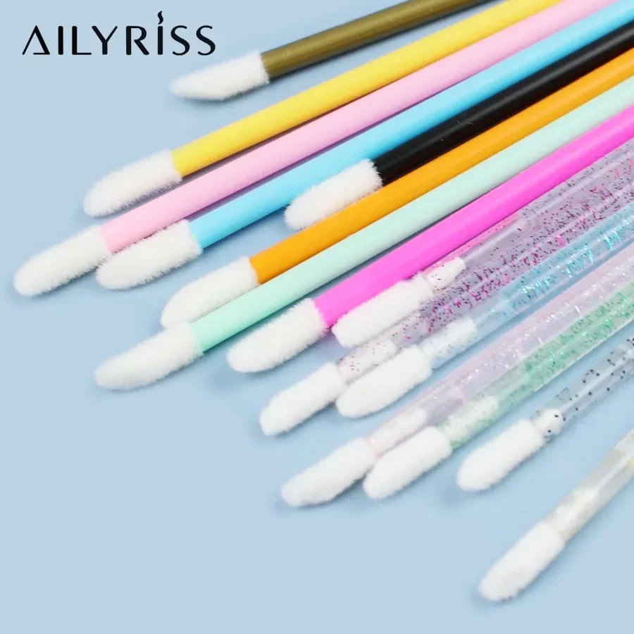 CNKESS  Wholesale 50pcs Disposable Cosmetic Lip Brush Lipstick Lip Glossy Wands Pen Cleaner Applicator Makeup Brushes Tools