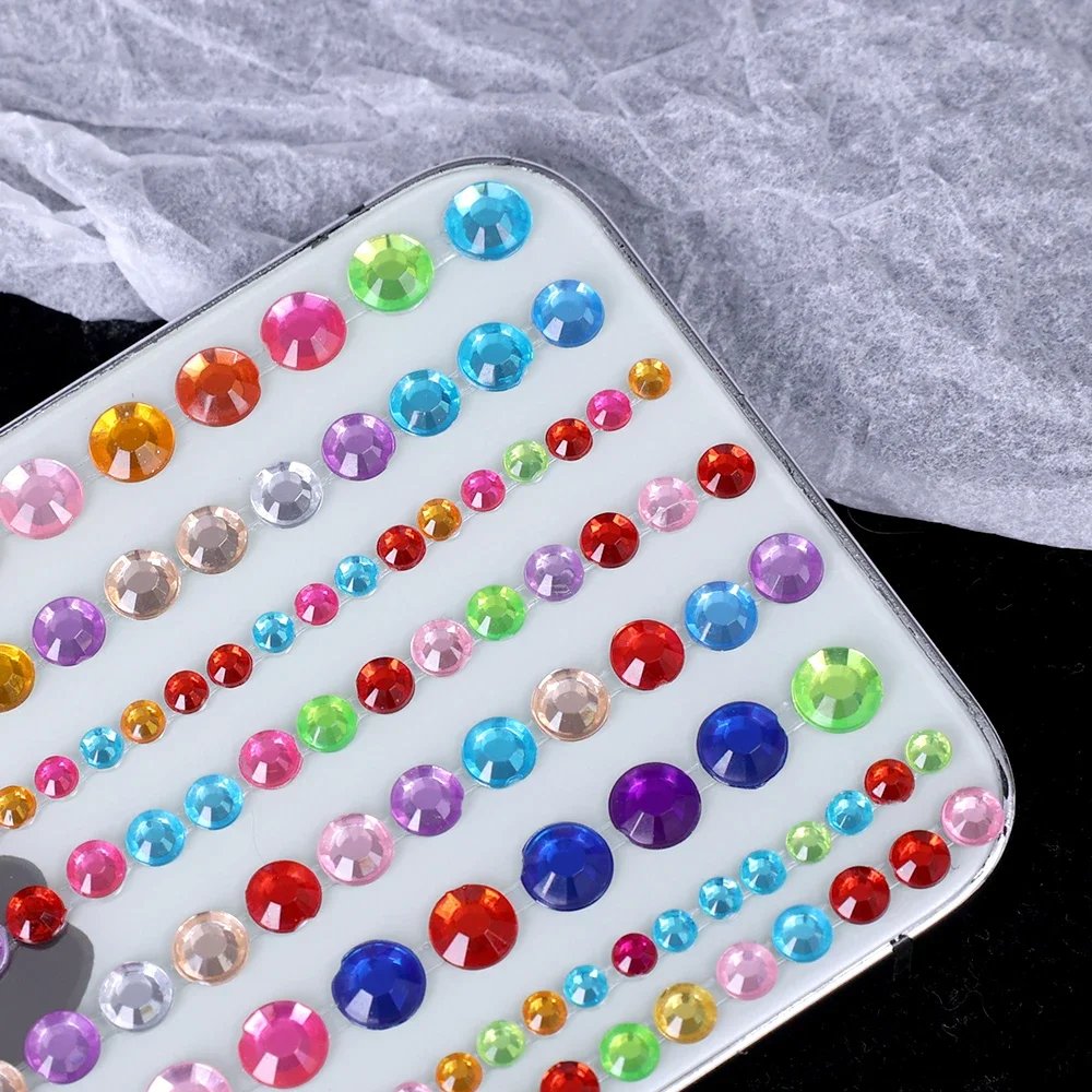 Love Diamond Stickers on The Face Rhinestone Makeup Bright Face Art Sticker Children's Temporary Tattoo Rhinestone Makeup Tools