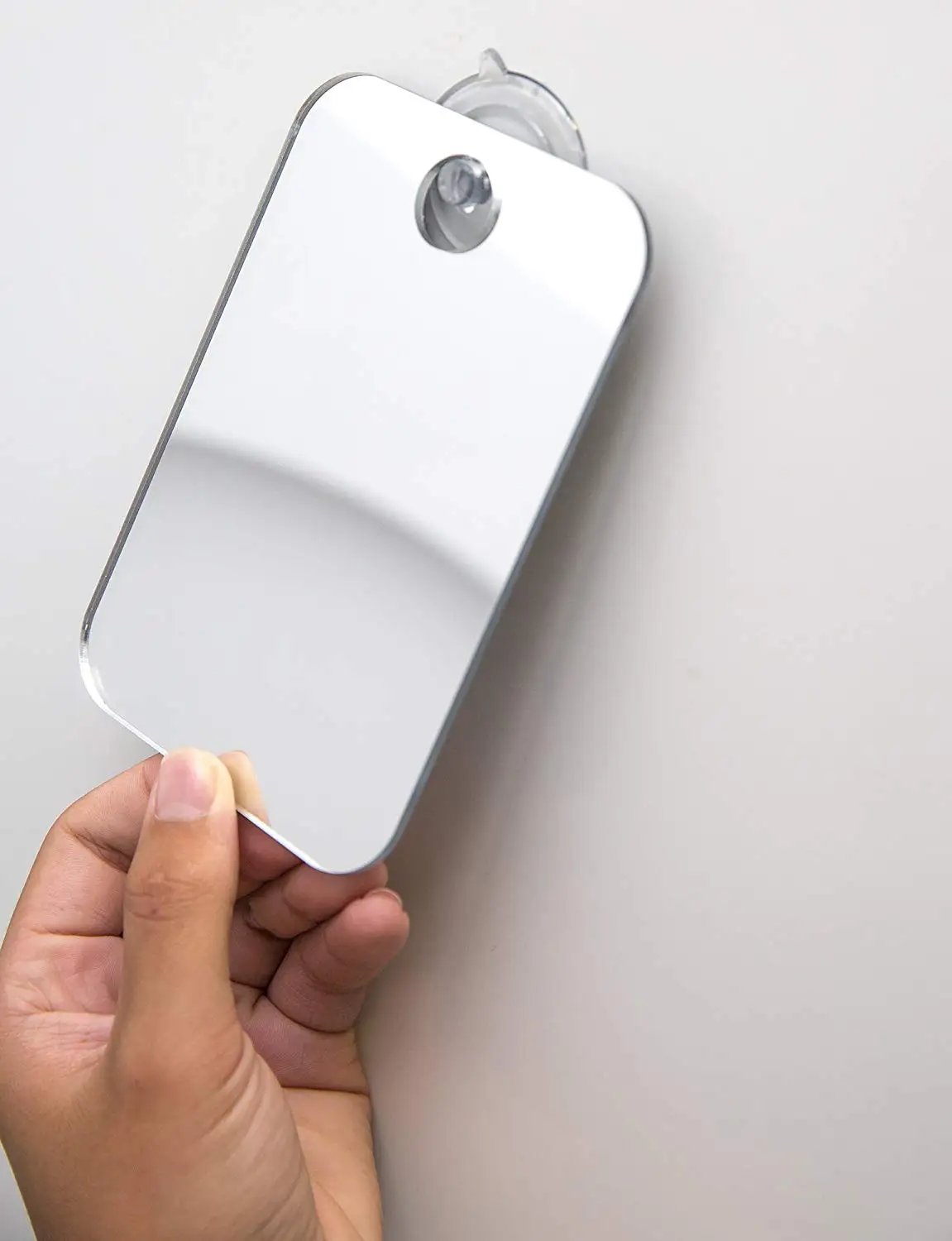 1Pcs Acrylic Bathroom Fog Free Mirror With Wall Suction Shower Mirror Man Shaving Women Makeup Unbreakable Portable Traveling