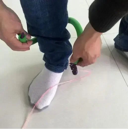 Skip Ball Outdoor Fun Toys Ball Exercise Coordination and Force Reaction Training Swing Ball Balance Hop Classical Skipping Toy