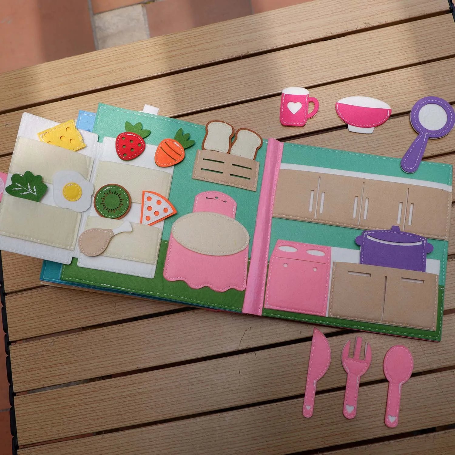 Toddlers Montessori Toys Busy Board Farm Animal Scene Storytelling Activity Toy Quiet Book Felt Activity Educational Sensory Toy