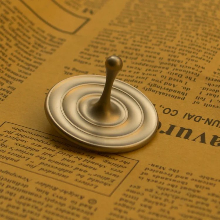 Spinning Top Rotating Magnetic Decoration Desktop Droplets Spiner Toys Gifts Hot Sale Movie Totem Print Spinning Top