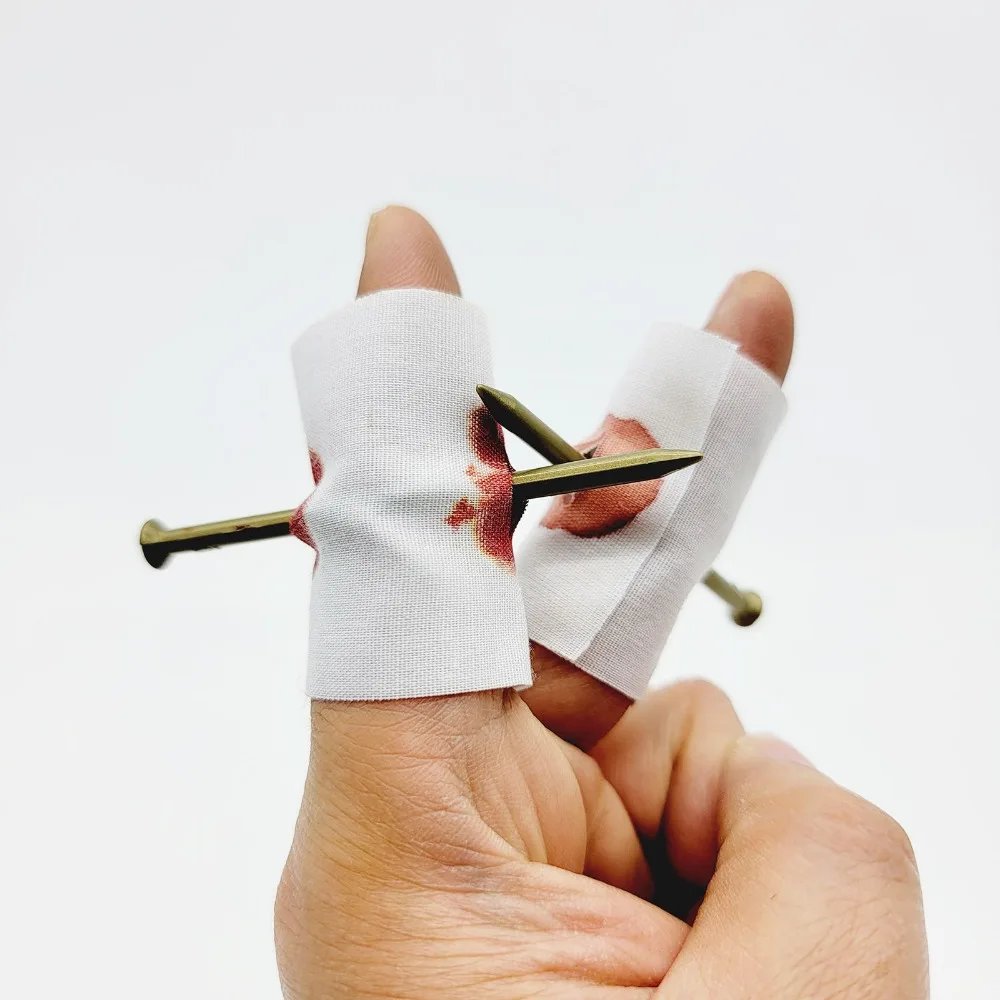 Magic Trick Props Close Up Vanish Appearing Plastic Finger Thumb Tip + Red Silk Stage Show Props Rubber Prank Toy Tool Gifts