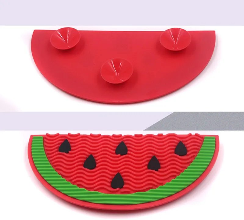 Suitable for pets weighing less than 3 kilograms Mat Cats Slow Food Bowls Suction Cup Feeding Food Silicone Lick，product small