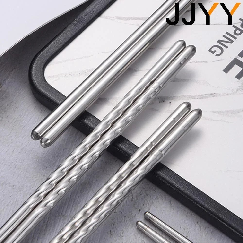 JJYY 1 Pair Chinese Chopsticks Anti-slip and anti-mould chopsticks Food Metal Chopsticks Kitchen Tableware