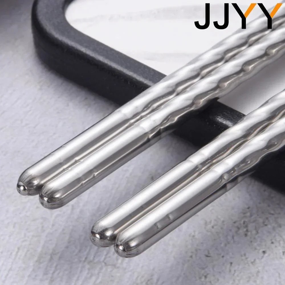 JJYY 1 Pair Chinese Chopsticks Anti-slip and anti-mould chopsticks Food Metal Chopsticks Kitchen Tableware