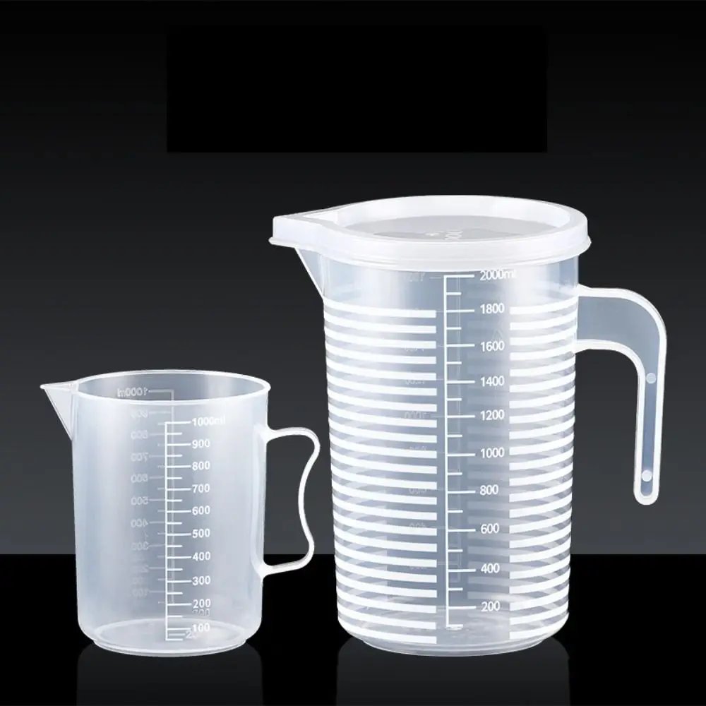 Plastic Graduated Measuring Cup Large Capacity Scale Laboratory Beaker Clear with Lid Transparent Mixing Cup Kitchen Baking