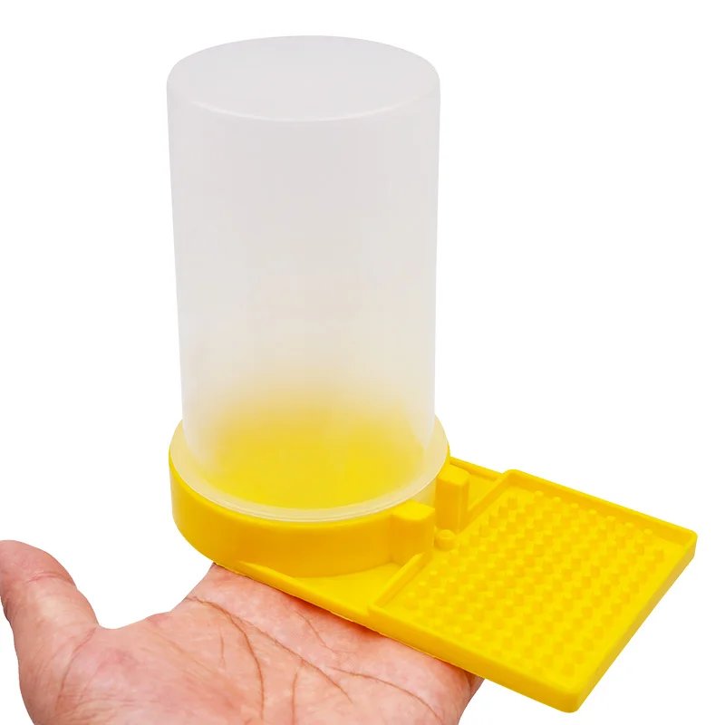 Beekeeping Bee Feeder Honey Bee Feeders Drinking Water Waterer Watering Bees Tools Supplies Feeding Plastic bee Drinker Tool