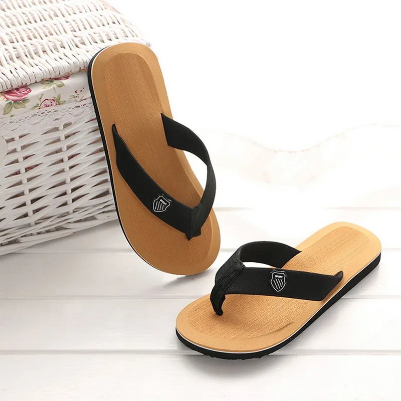 Casual Slippers For Men Flip Flops Beach Sandals Summer Non-Slip Flat Slides Men Slippers Indoor House Shoes Man Male Slipper