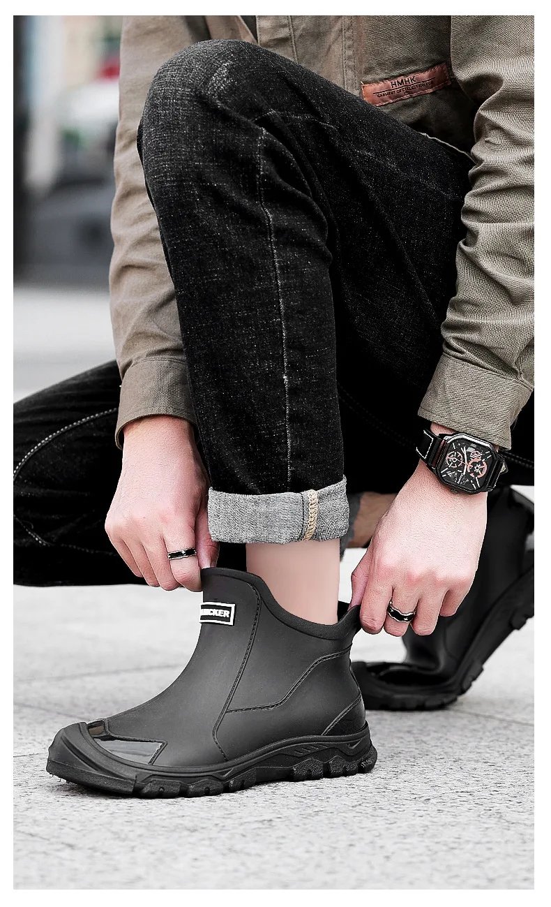 Fashionable Rain Boots for Men New Rainproof and Waterproof Shoes, Short Non-slip Casual Fishing Rubber Boots, Work Rubber Shoes