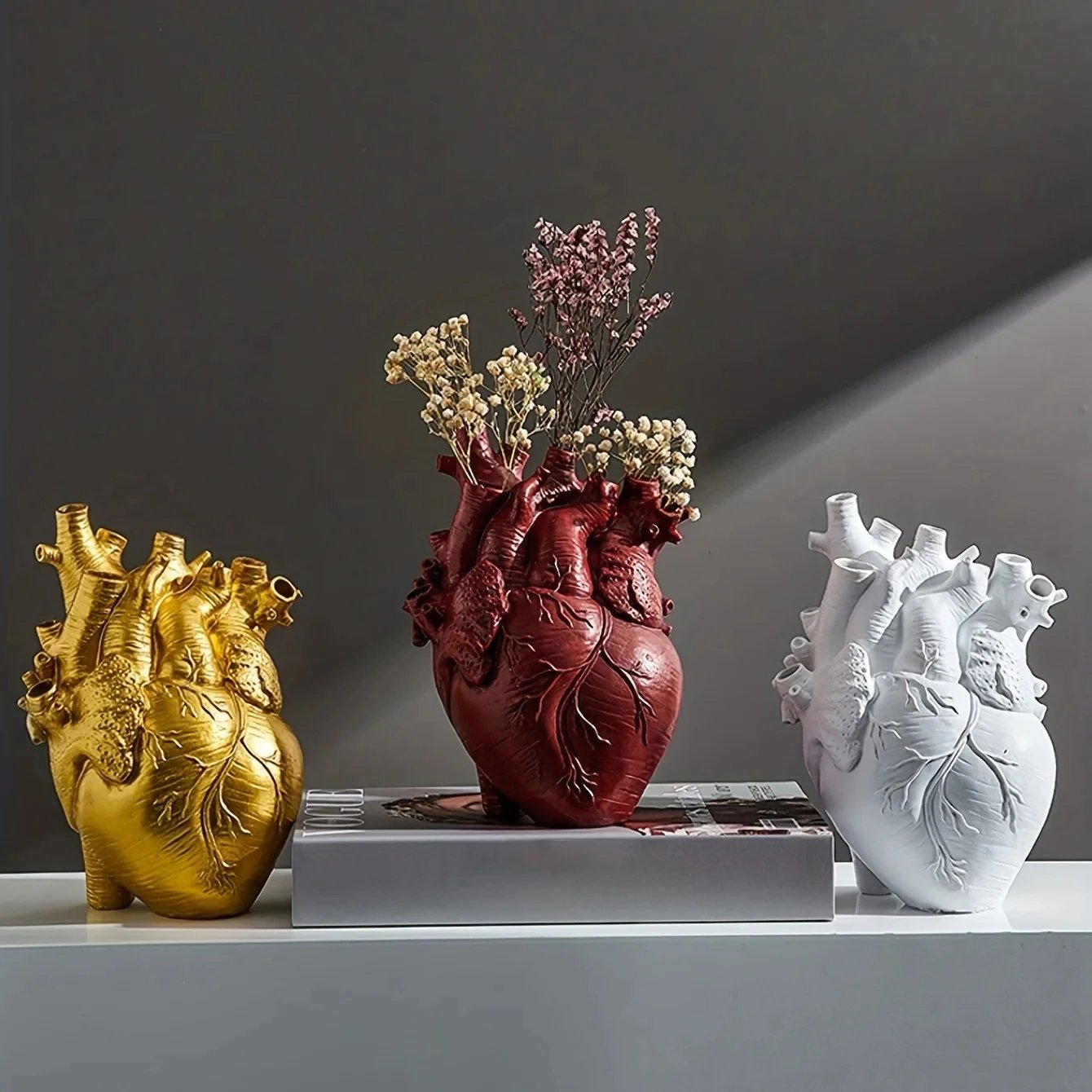Anatomical Heart Vase Resin Figurine Glam Style Collectible Decorative Anatomy Themed Design Flower Holder for Tabletop Display