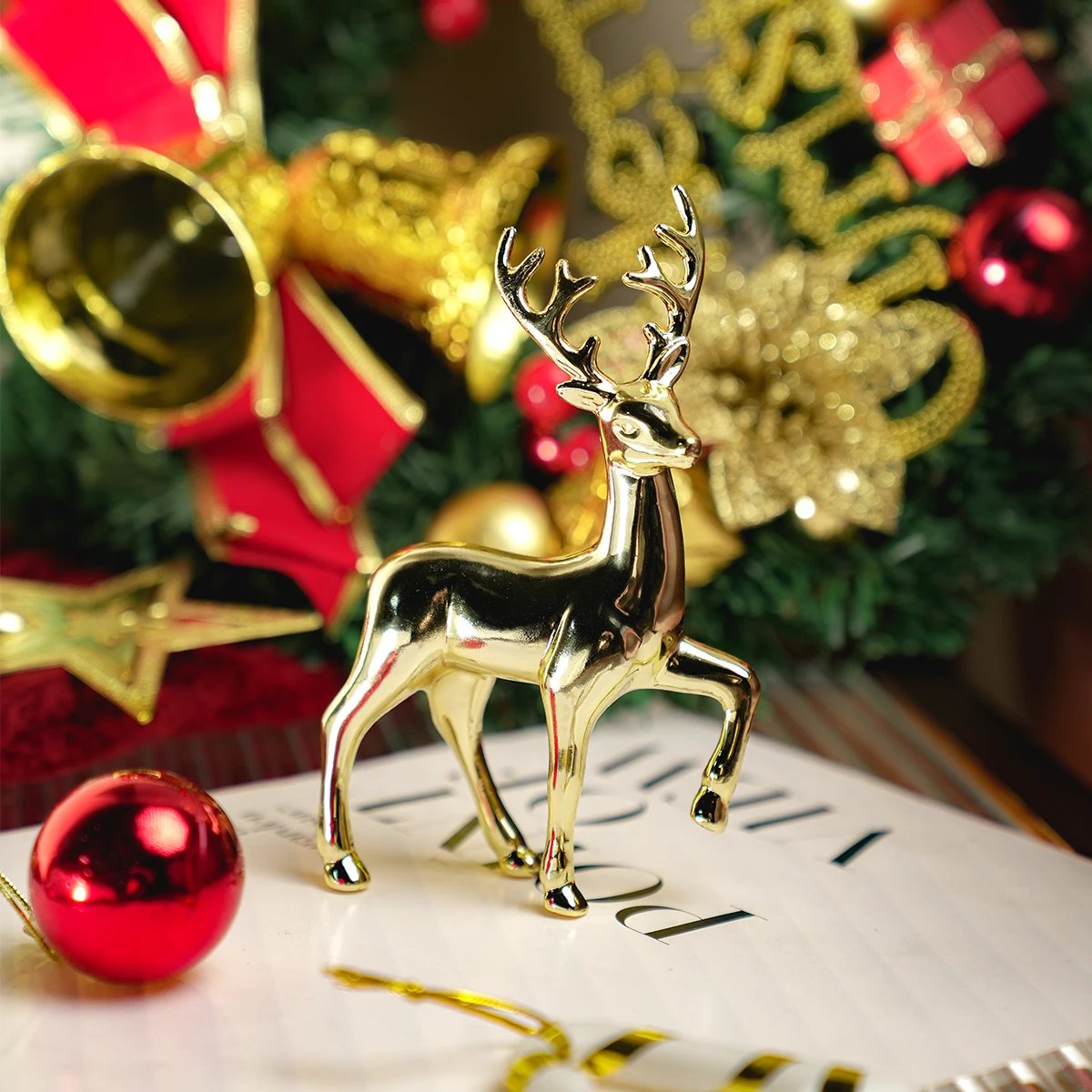 Gold Deer Statue Reindeer Figurines Resin Elk Sculpture Living Room Luxury Home Decor Christmas Decoration Tabletop Ornaments