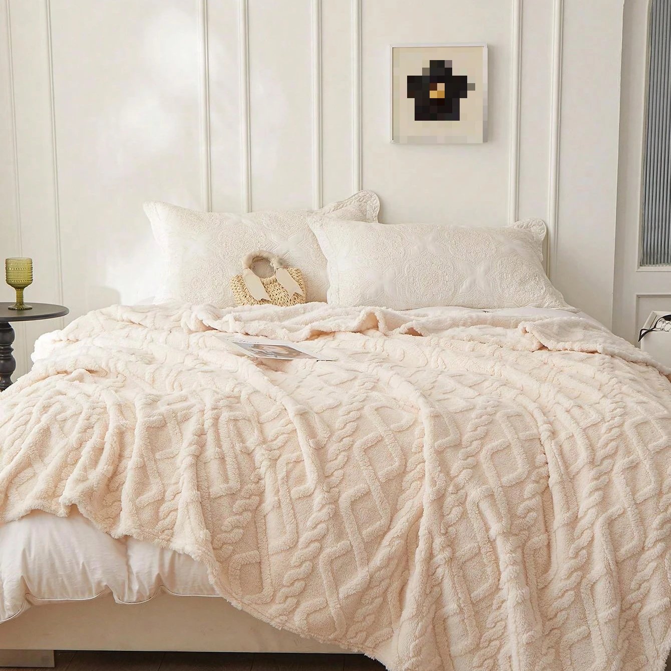 1pc Single-Layer Coral Fleece Blanket, Lightweight & Multi-Purpose Blanket Bed Cover,For Living Room Sofa Cover, Nap Blanket