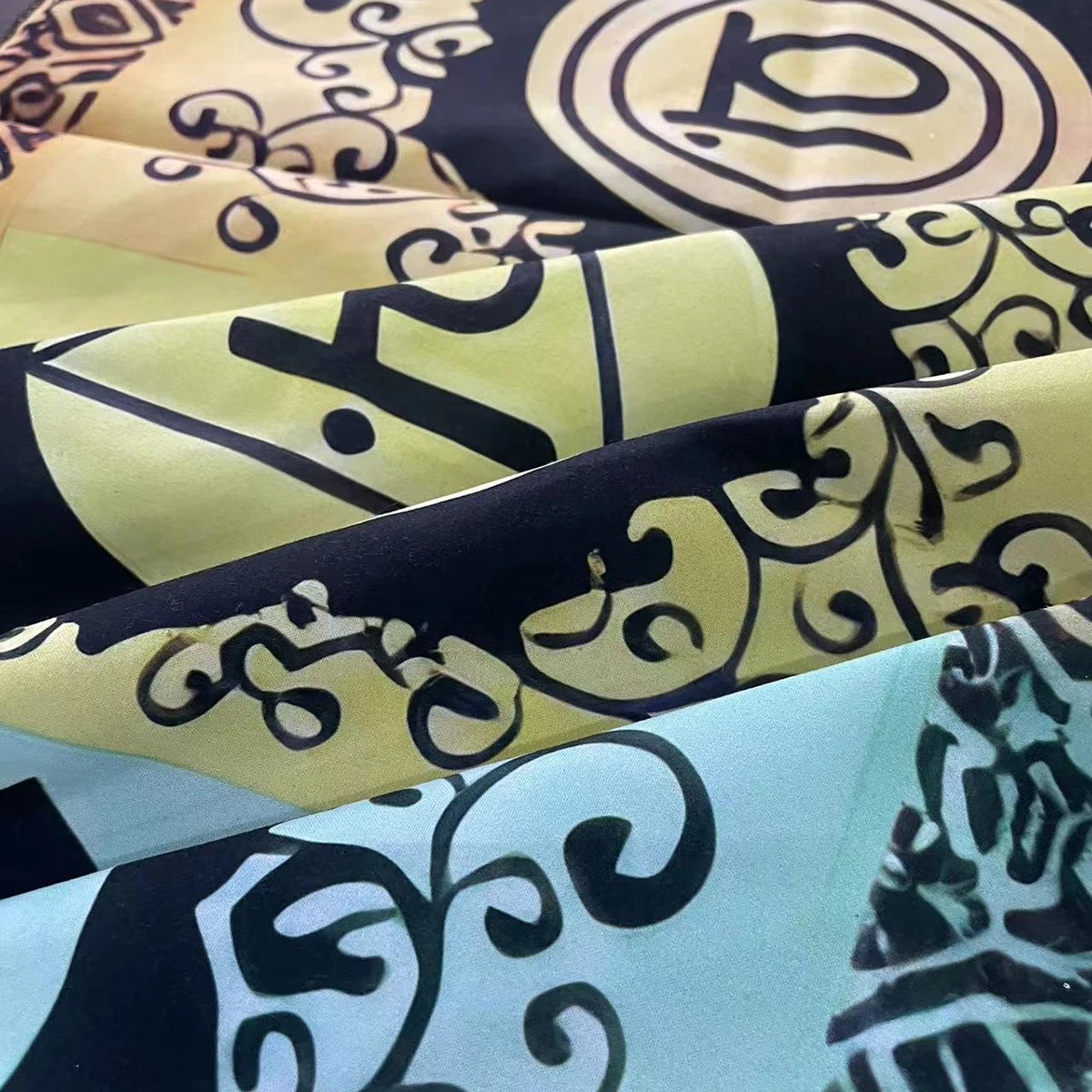 Colorful Chakra Wall Tapestry Yoga Meditation Wall Hanging for Bedroom Home Decor Black Wall Art Decor with Spiritual Energy