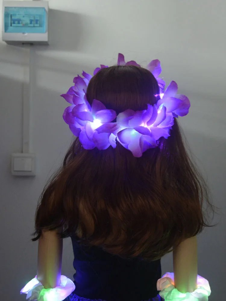 1pcs Women Girl LED Hawaii Hawaiian Lei Headband Glow Light up Flower Crown Wreath Birthday  Party    navidad  Halloween