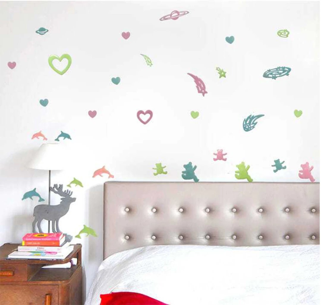 Luminous Cartoon butterfly Stars Wall Stickers for Kids room Bedroom Decor Glow in the dark Wall Decals Noctilucent Stickers