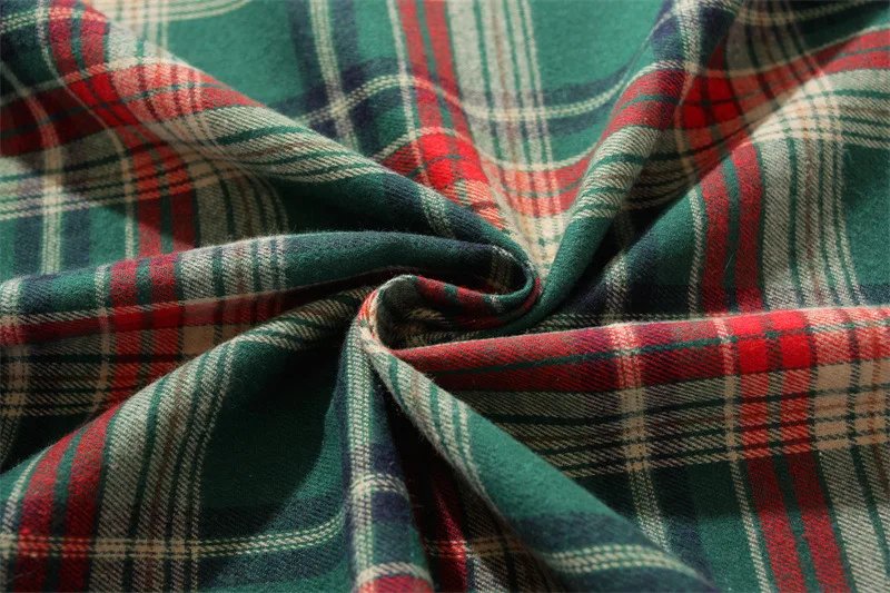 Christmas Decoration Plaid Tablecloth Color Woven Polyester Cotton Red Green Table cover for Home Party Dining Decor Christmas Decoration Plaid Tablecloth Color Woven Polyester Cotton Red Green Table cover for Home Party Dining Decor