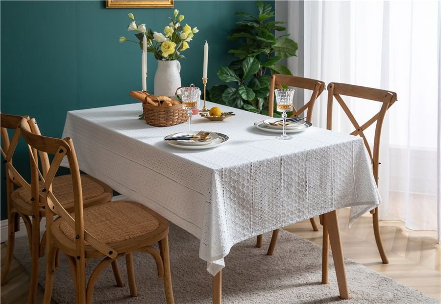 100% Cotton White Embroidered Fabric Table Cloth Waterproof Wedding Party Table Cover for Home Holiday Banquet Decoration Rustic