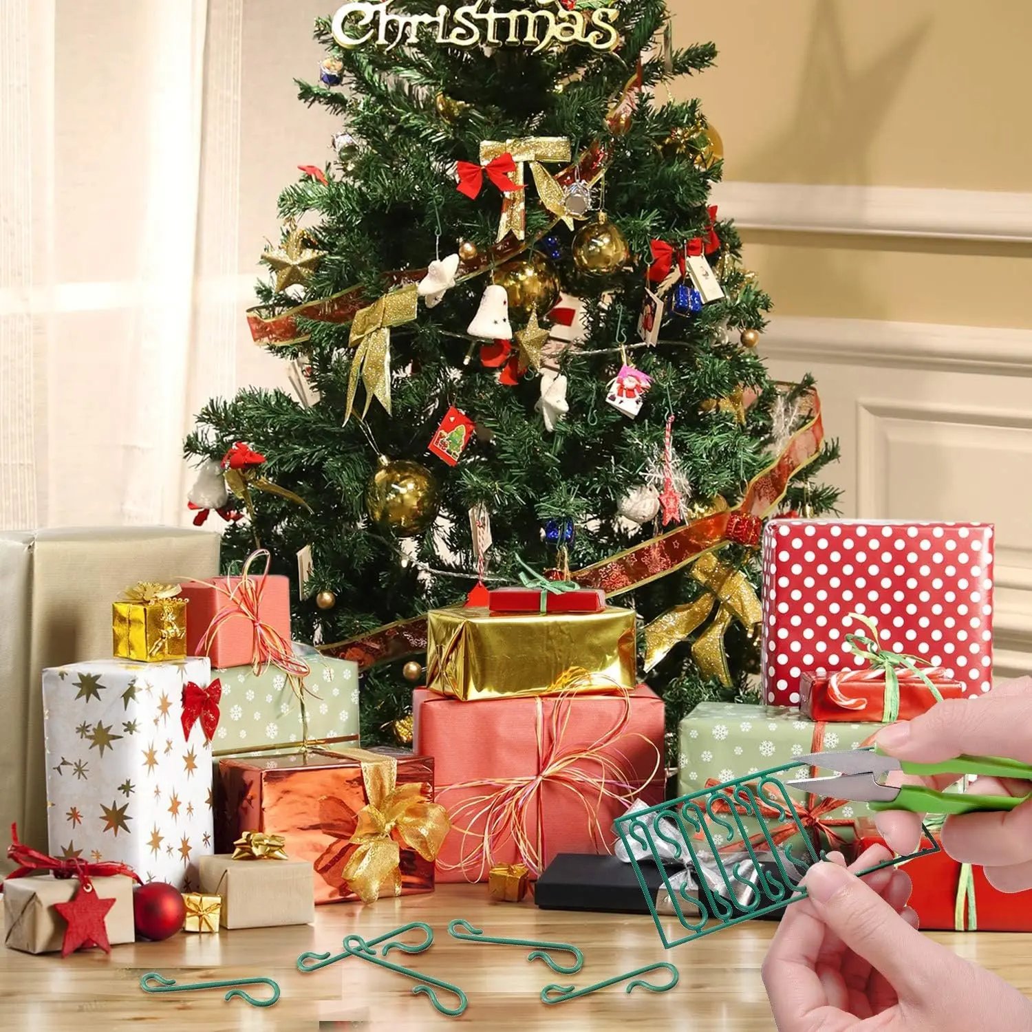 Wholesale 4cm Mini Hooks For Christmas Ornament S-Shape Hanging Hook Xmas Tree Balls Pendant Decorations Navidad New Year Party