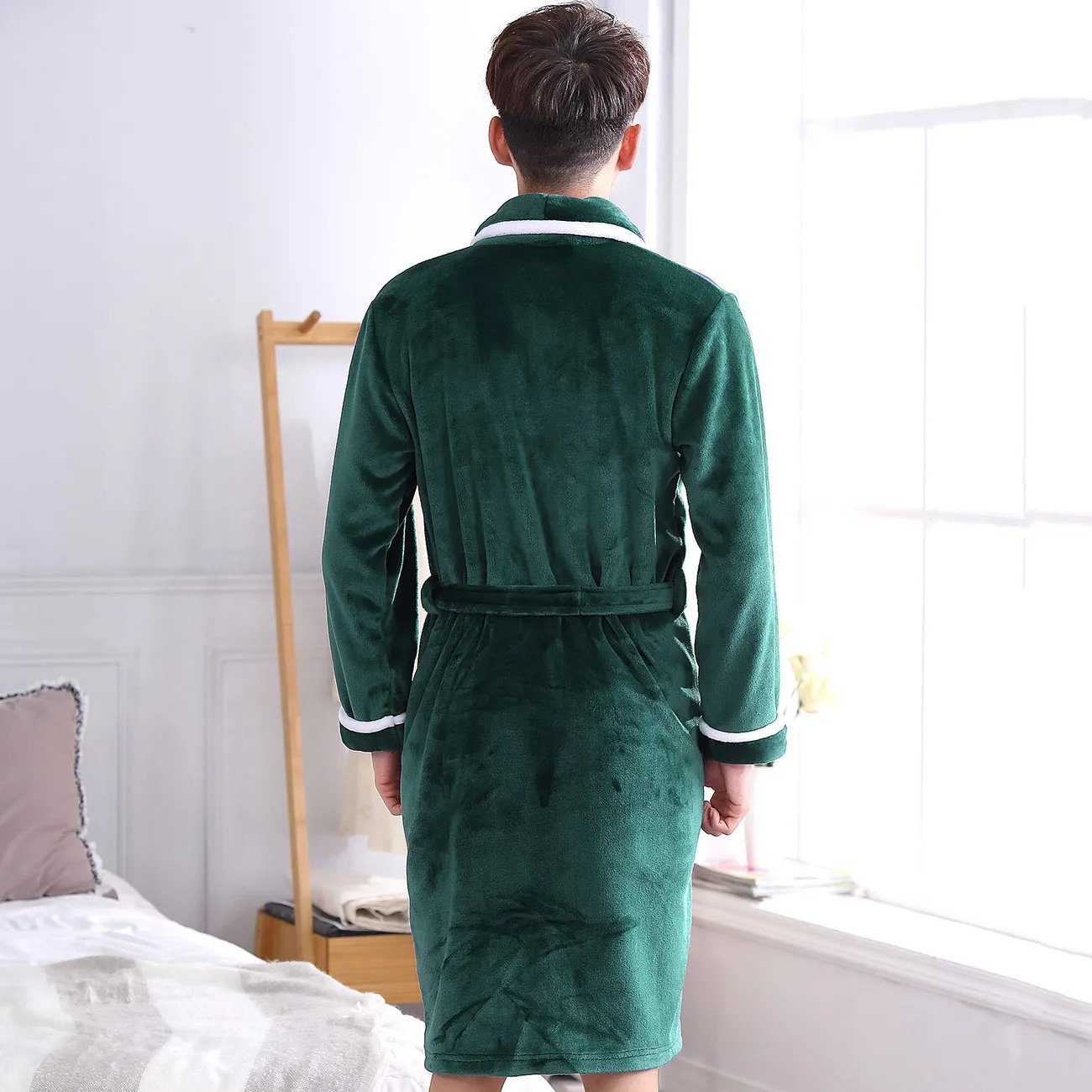 Large Size 3XL Flannel Robe Kimono Bathrobe Gown Winter Coral Fleece Sleepwear Nightwear Loose Thickened Home Wear Loungewear