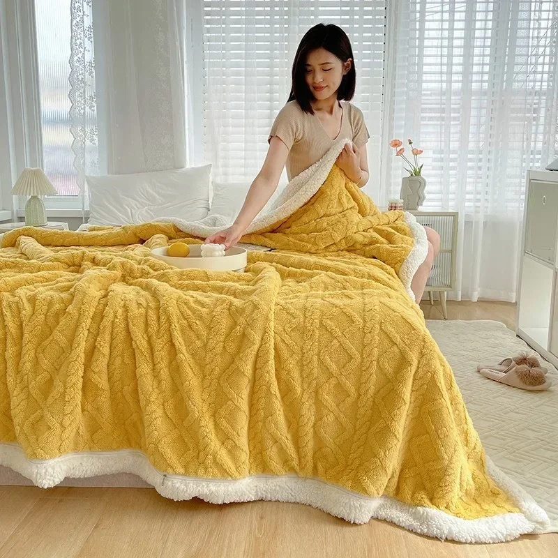 Thickened Lamb Wool Sherpa Fleece Bed Blanket Soft Fluffy Warm Cozy Plush Fuzzy Blanket with Elegant 3D Pattern for Couch Sofa Thickened Lamb Wool Sherpa Fleece Bed Blanket Soft Fluffy Warm Cozy Plush Fuzzy Blanket with Elegant 3D Pattern for Couch Sofa